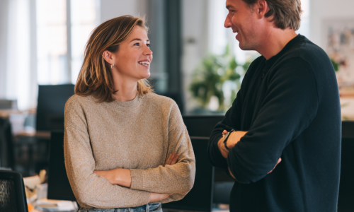 adcasegroepbv_A_Dutch_team_leader_listening_attentively_to_an_c4ce4b97-aa8c-4ba0-866e-f1dc642e7c59_1